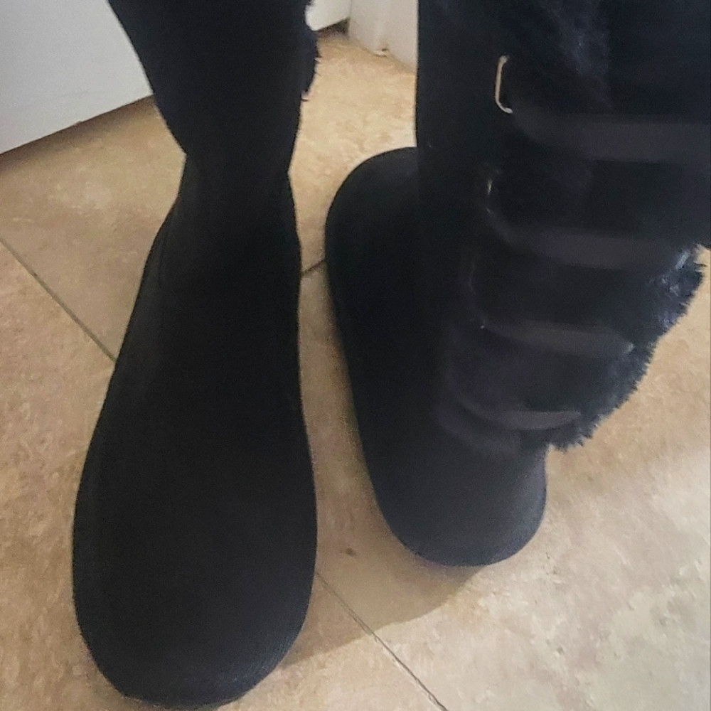 SUGAR. SNOW BOOTS